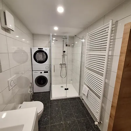Habitación en casa particular Prenocisca Kralj Komenda
